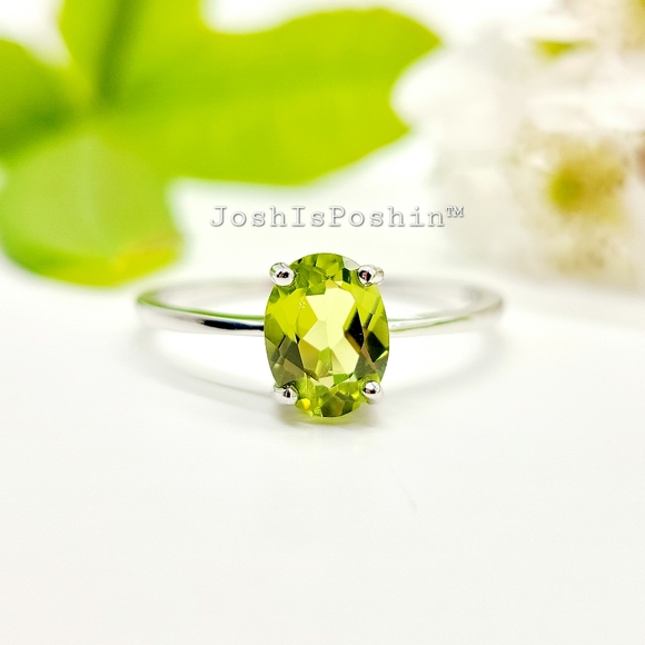 1.45 ct. natural peridot cocktail ring in sterling silver - Picture 4 of 13